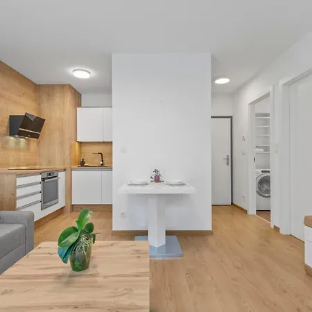 Twin 2 - With Parking